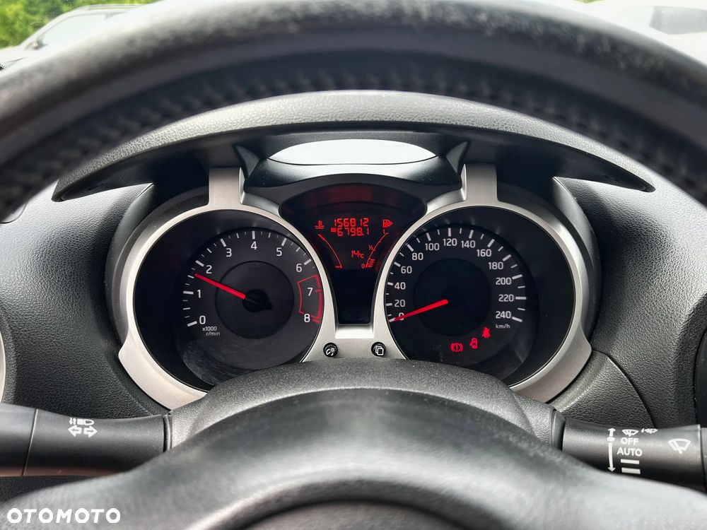 Nissan Juke 1.6 Start/Stop Tekna - 24