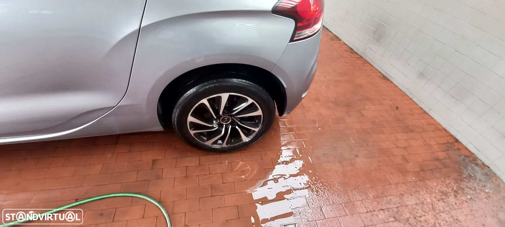 DS DS4 Crossback 1.6 BlueHDi So Chic EAT6 - 3