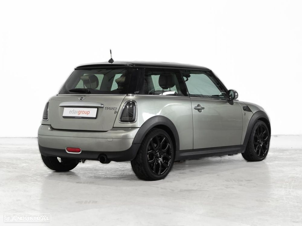 MINI 3 Portas - 3