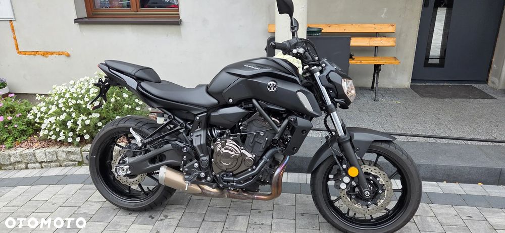 Yamaha MT - 5