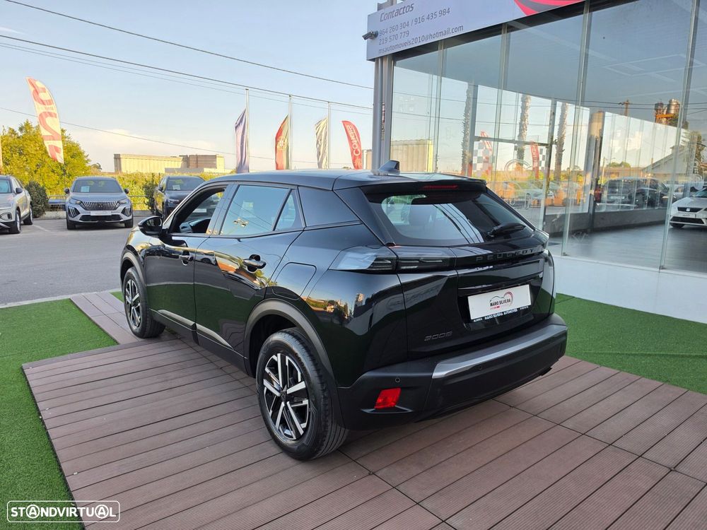 Peugeot 2008 1.2 PureTech Active Pack - 17