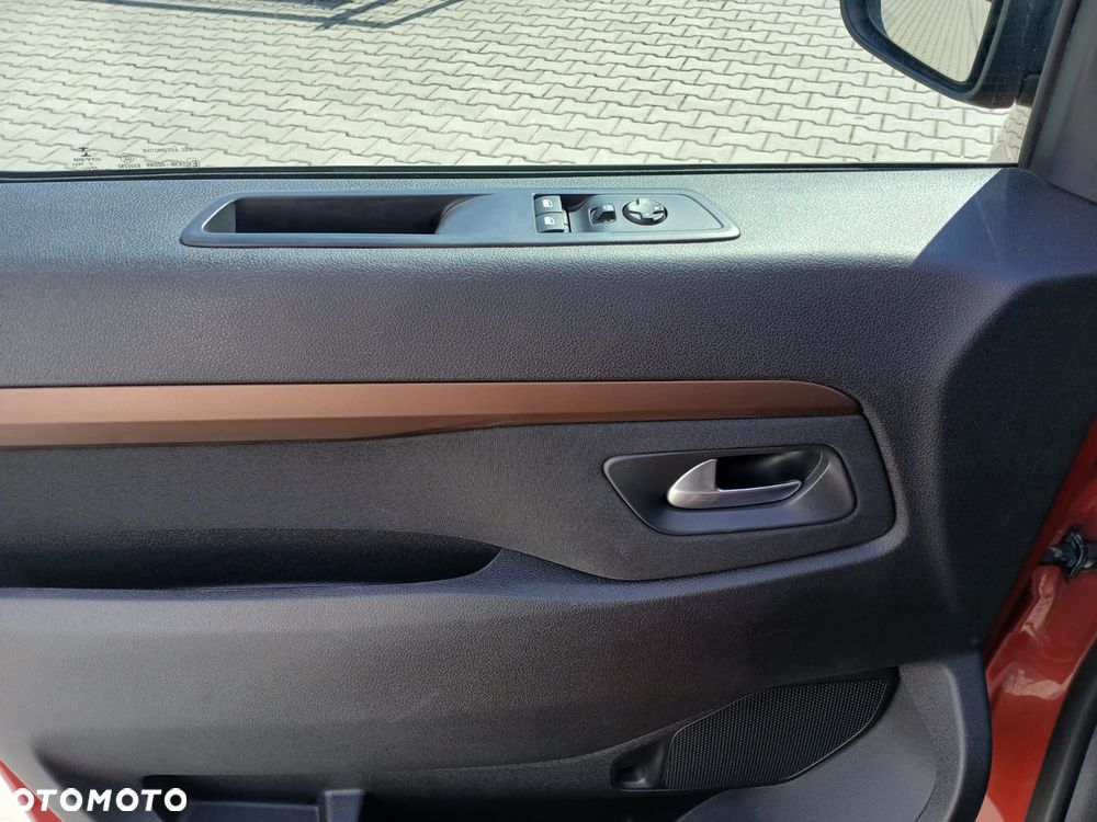 Toyota ProAce 2,0-l-D-4D L1 (8-Si.) Verso Family Comfort - 23