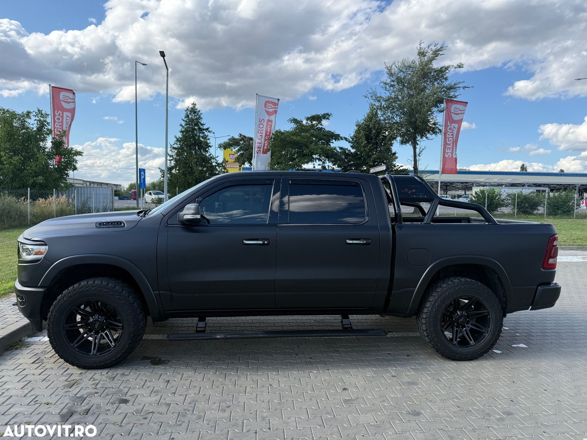 Dodge RAM - 1