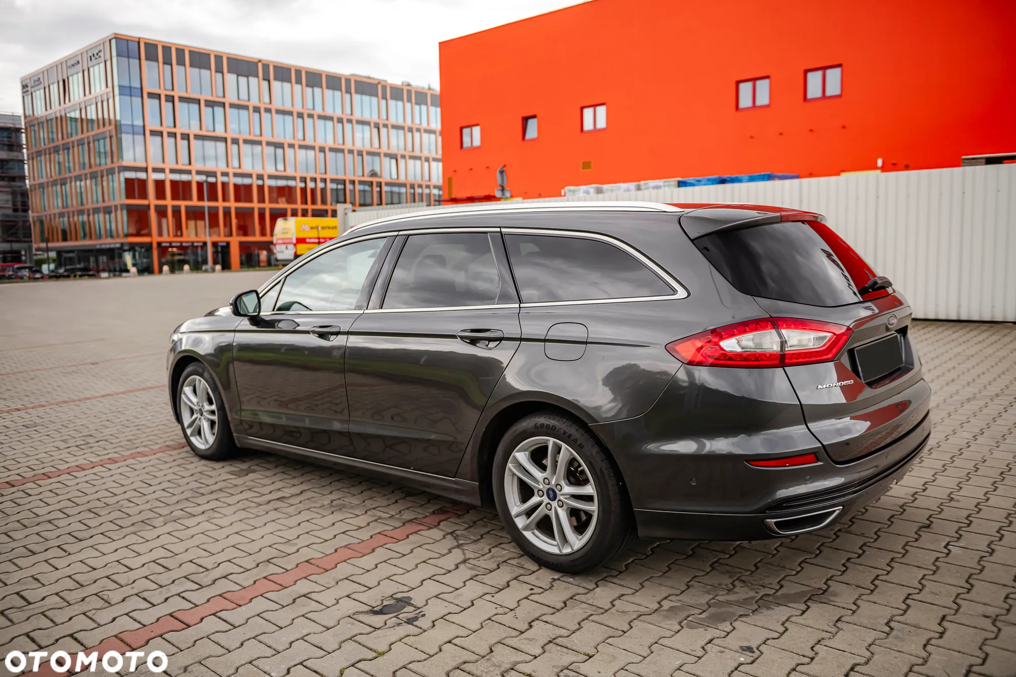 Ford Mondeo 2.0 TDCi Titanium PowerShift - 14