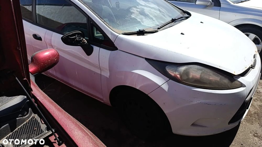 35455 ford fiesta mk7 1.4 tdci na części lakier H9 - 14