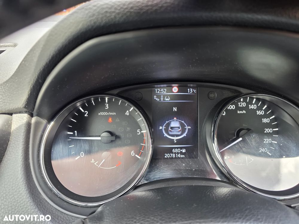 Nissan Qashqai 1.6 DCI Start/Stop Tekna - 23