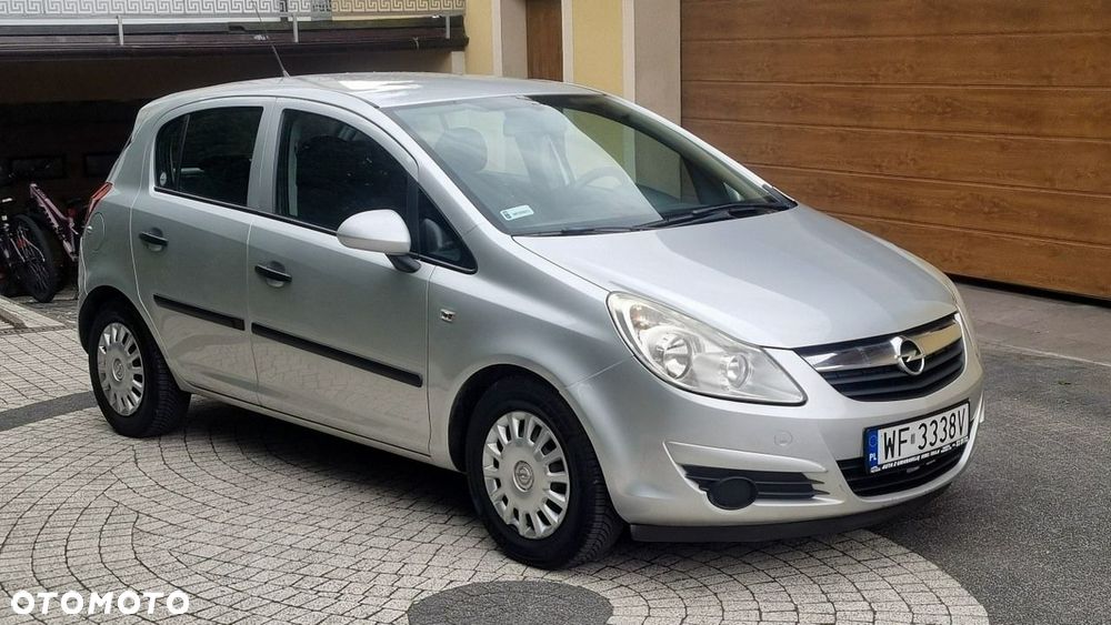 Opel Corsa - 2