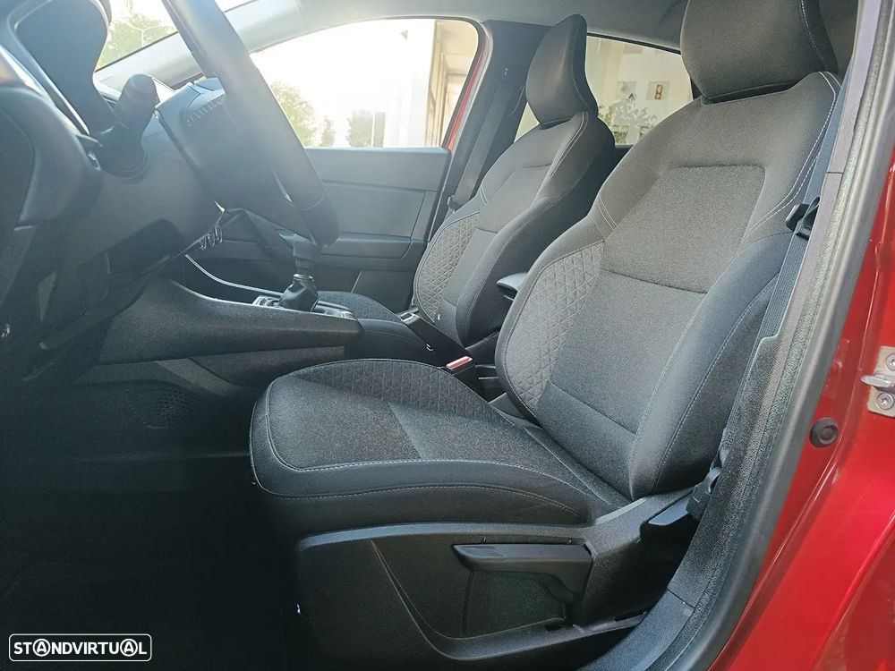 Renault Captur TCe 100 INTENS - 8