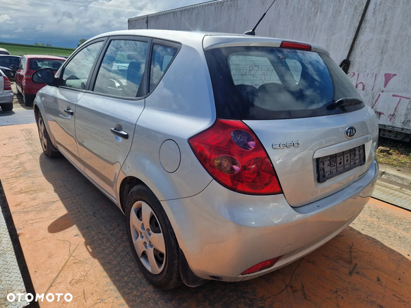 Kia CEE'D I 2007/09-2012/12 Silnik 1.4 G4FA 109KM/80kW 9S na części drzwi klapa zderzak maska