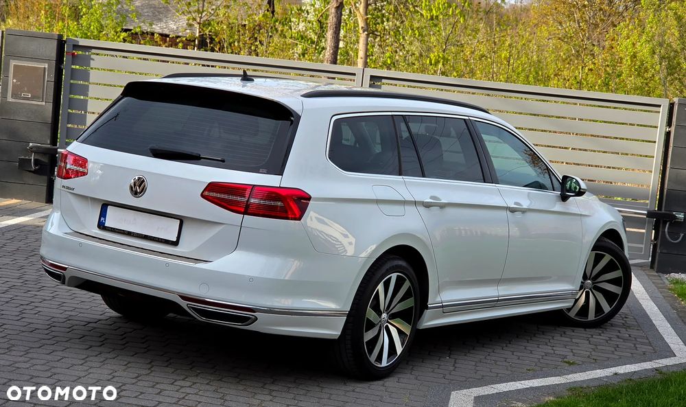 Volkswagen Passat - 17