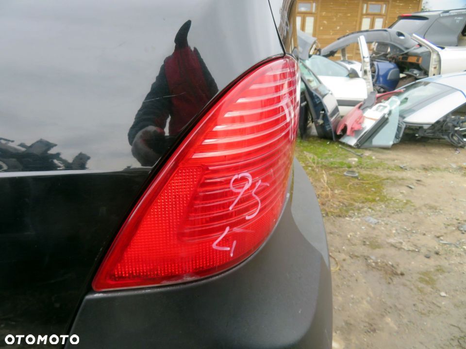 LAMPA TYLNA LEWA 9-5 LIFT II SEDAN  SAAB 2005-2010 - 2