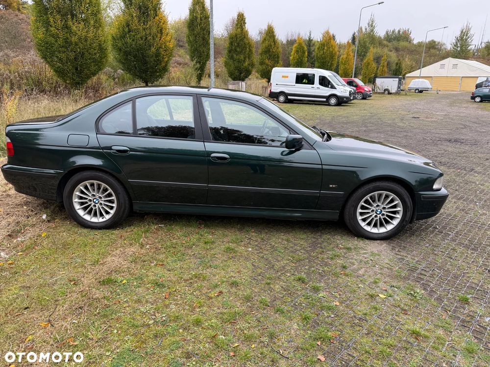 BMW Seria 5 - 12