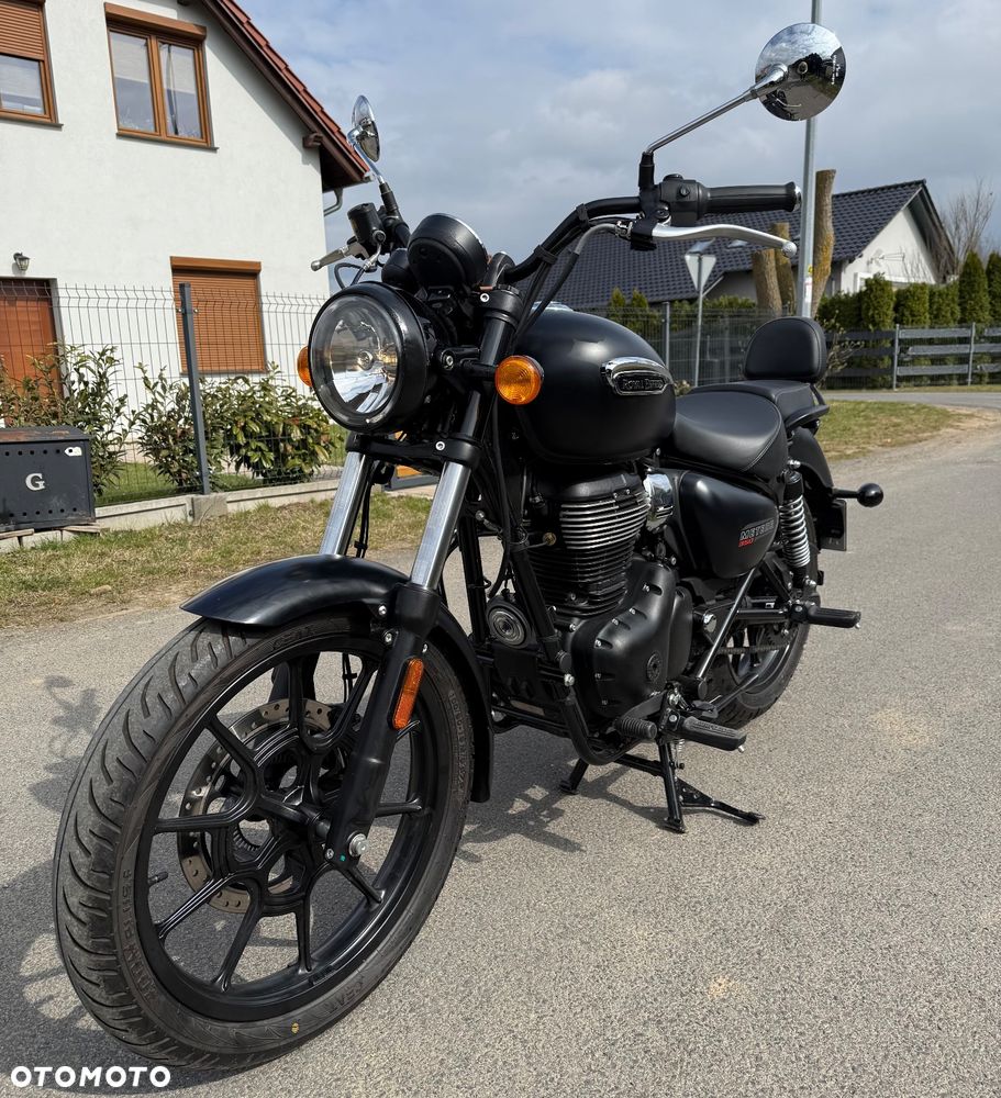 Royal Enfield Meteor - 7