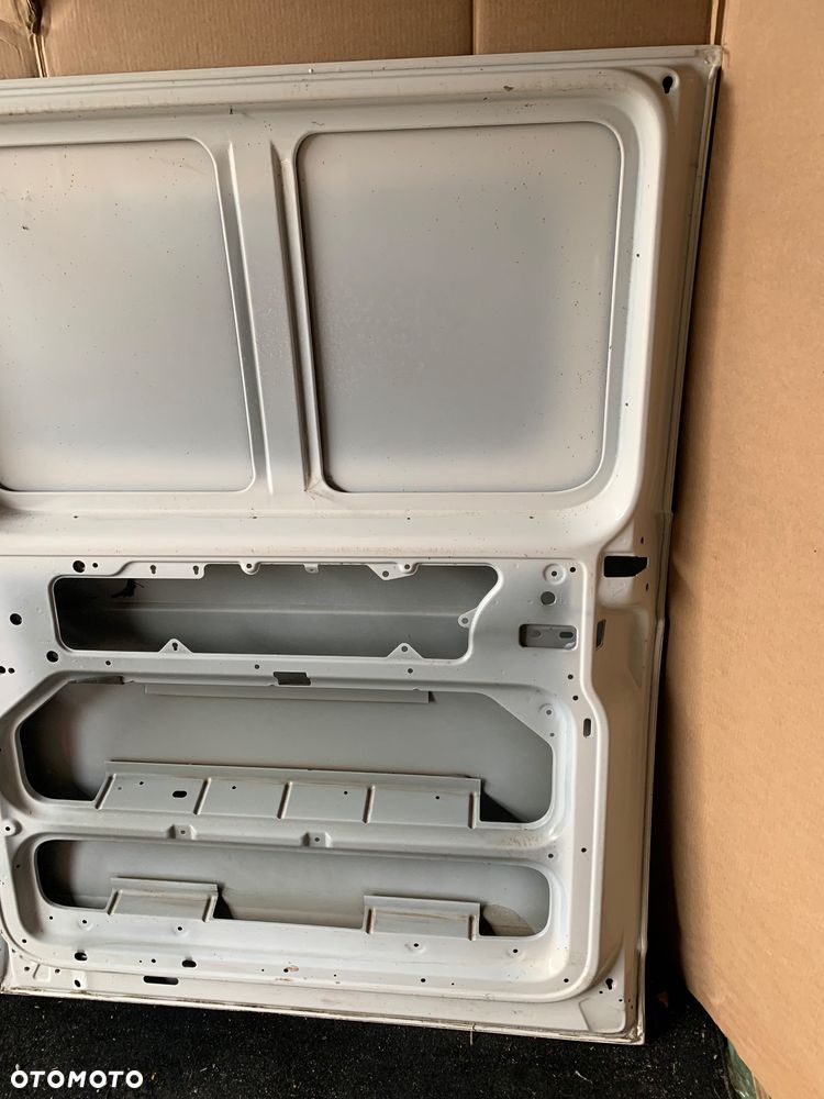 Drzwi boczne przesuwne prawe VW T6 T5 pełne białe - 14