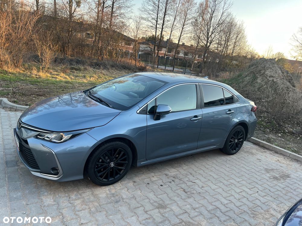 Toyota Corolla - 4