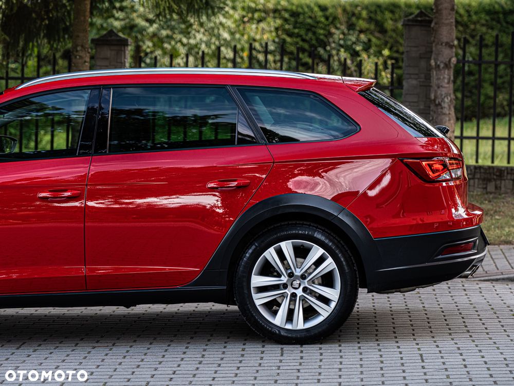 Seat Leon Sportstourer 2.0 TDI Start&Stop 4Drive X-Perience - 9