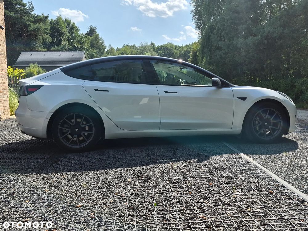 Tesla Model 3 Long Range AWD - 13