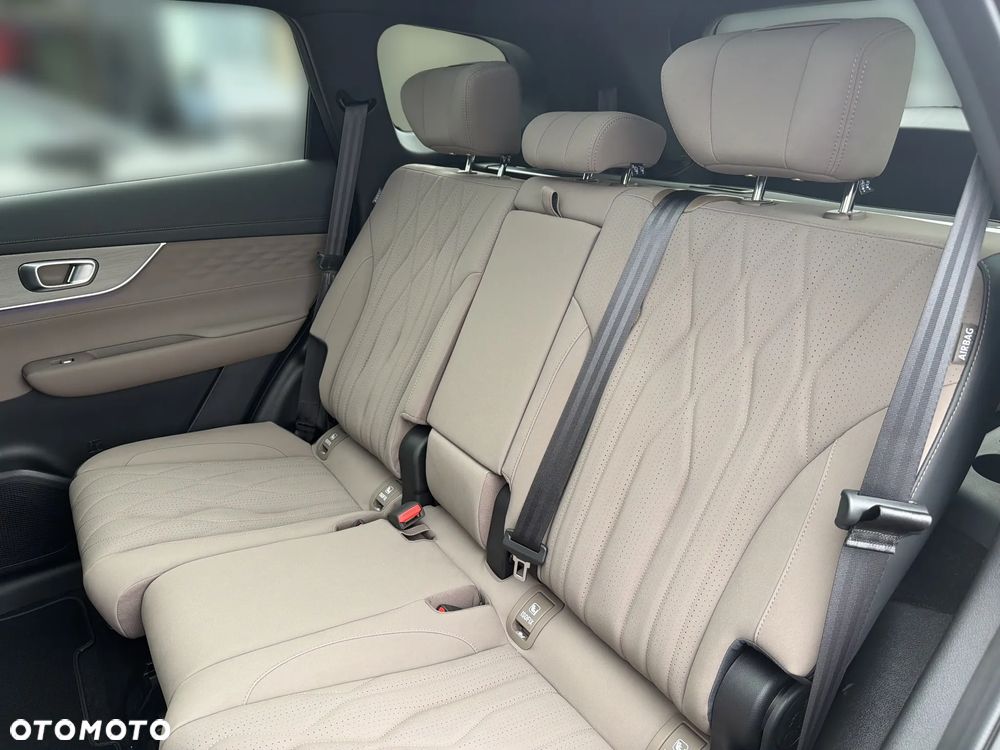 Chery Tiggo 8 1.5 T-GDI Super Hybrid Prestige DCT - 27