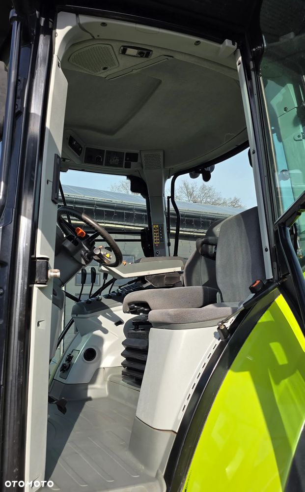 Claas Arion 640 Cis - 6