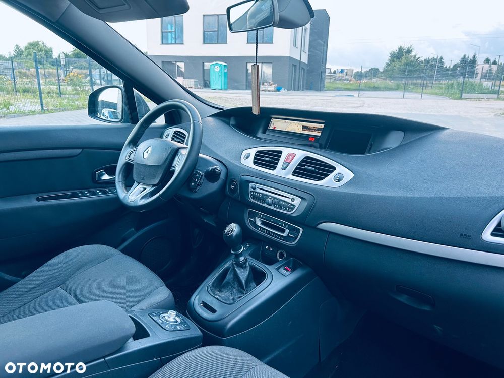 Renault Scenic 1.5 dCi Dynamique - 9