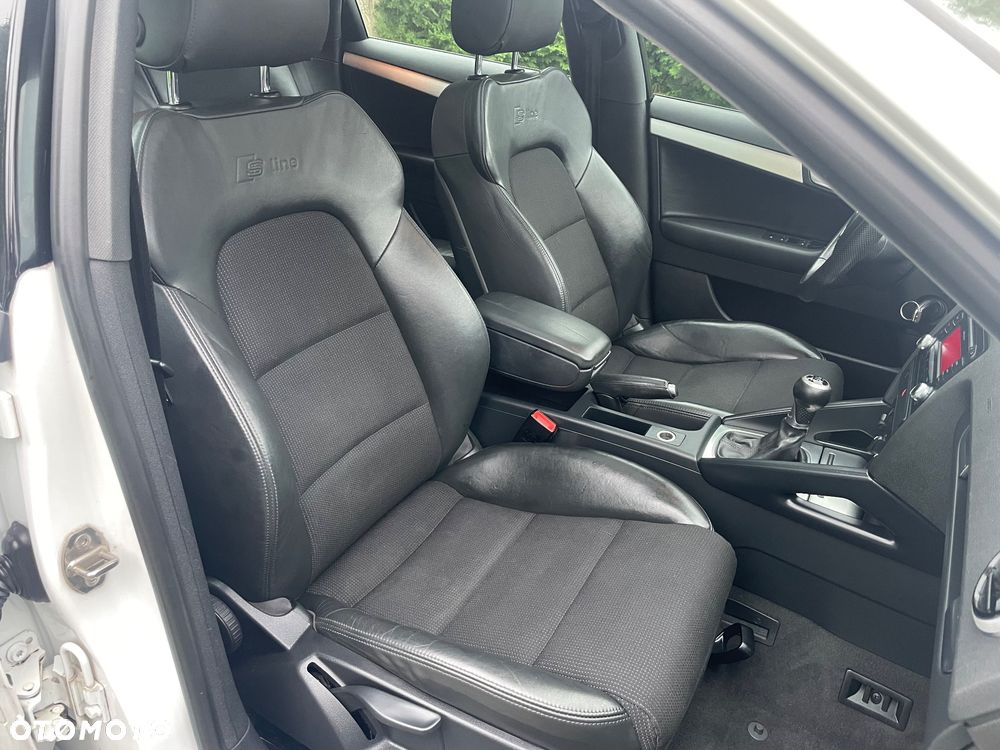 Audi A3 Sportback 2.0 TDI DPF Ambiente - 10