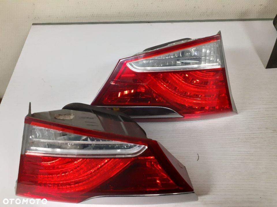 LAMPA TYLNA HYUNDAI I40 KOMBI PRAWA W KLAPĘ - 1
