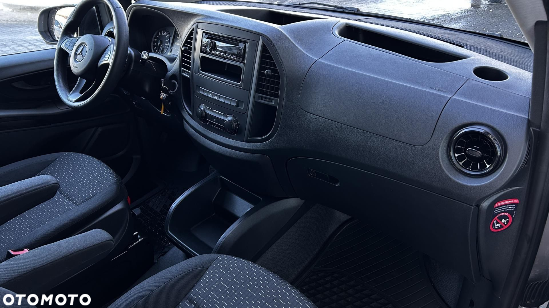Mercedes-Benz Vito - 20