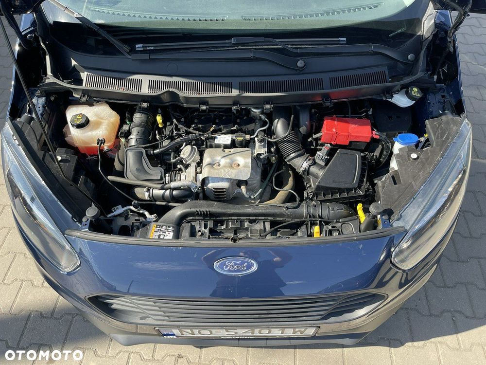 Ford Transit Courier - 12