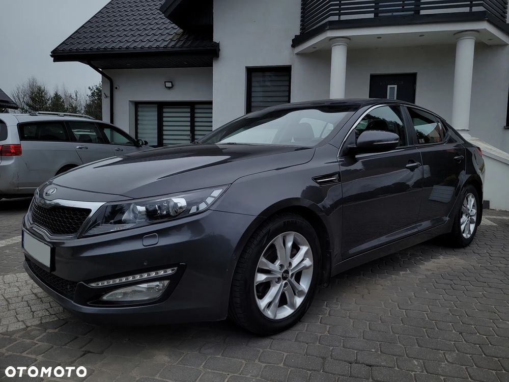 Kia Optima - 2
