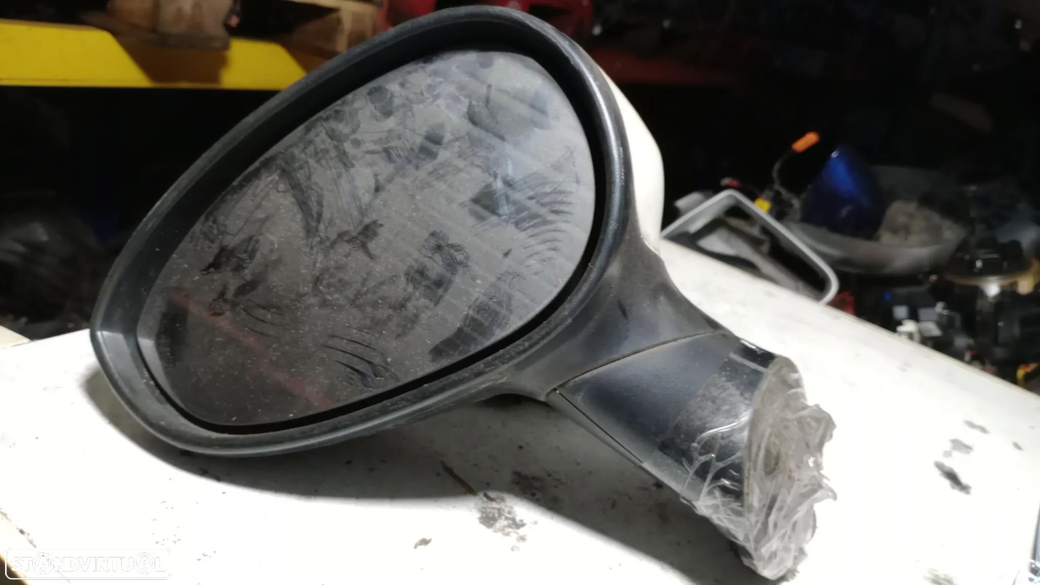 Retrovisor Fiat Grande Punto Esquerdo - 1