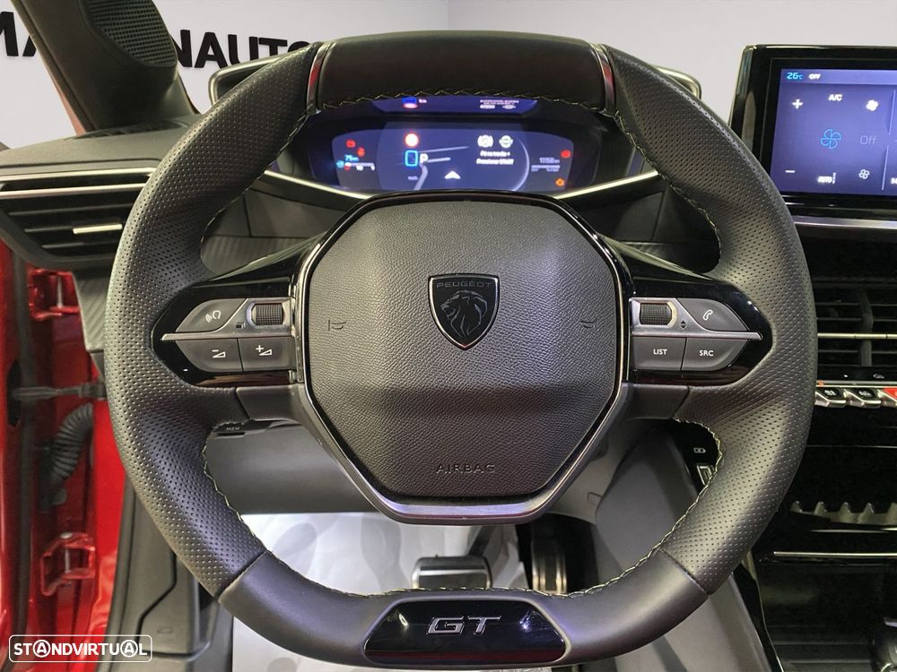 Peugeot 208 1.2 Hybrid GT e-DCS6 - 12