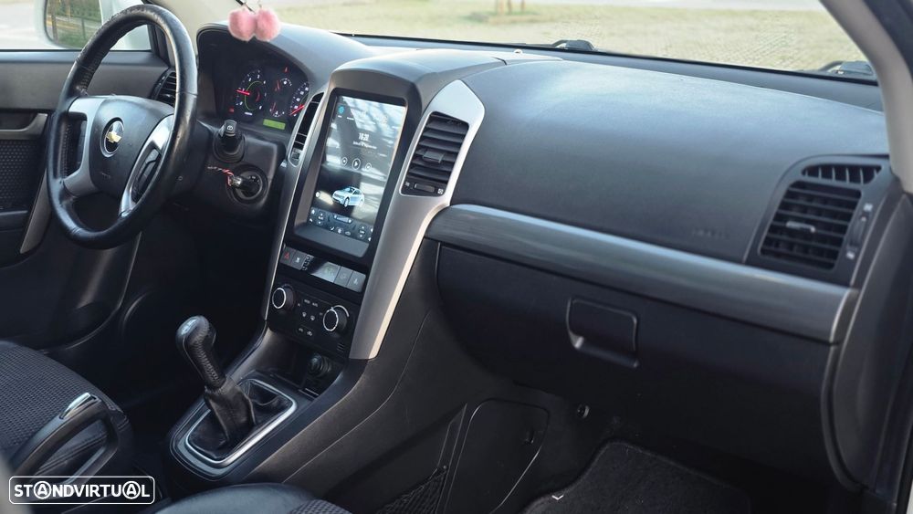Chevrolet Captiva 2.0 VCDi LT 7L - 13