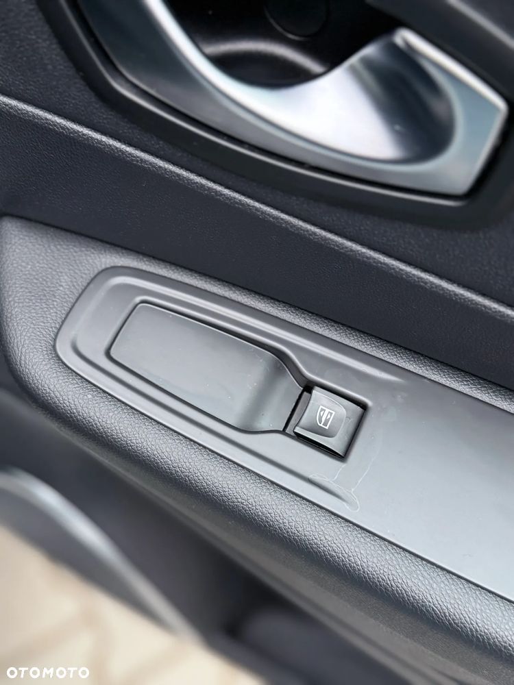 Renault Captur (ENERGY) TCe 90 LIMITED - 33