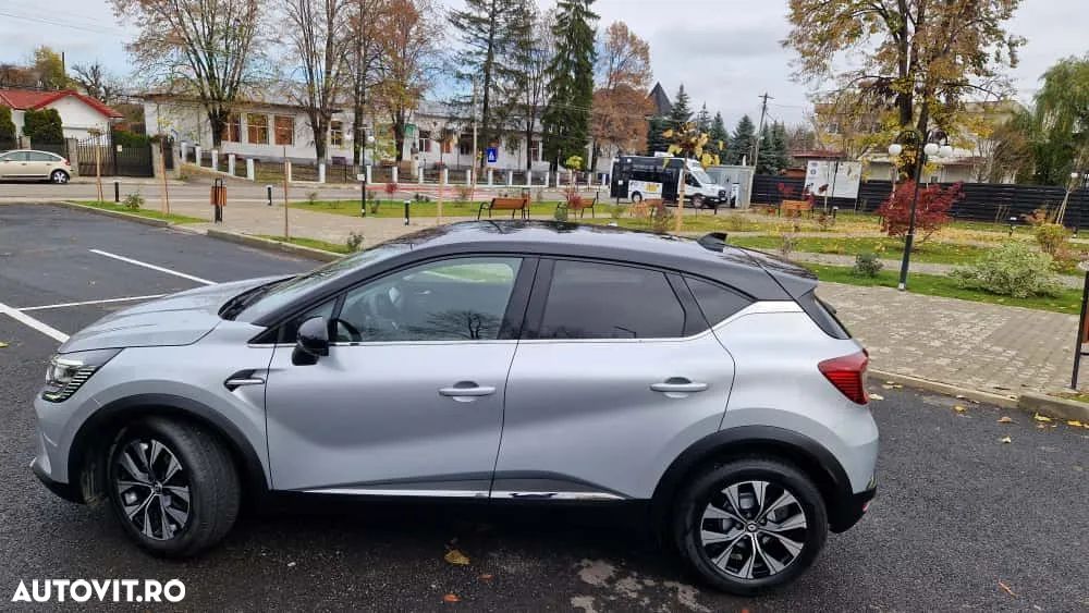 Renault Captur MHEV 140 EDC Techno - 7