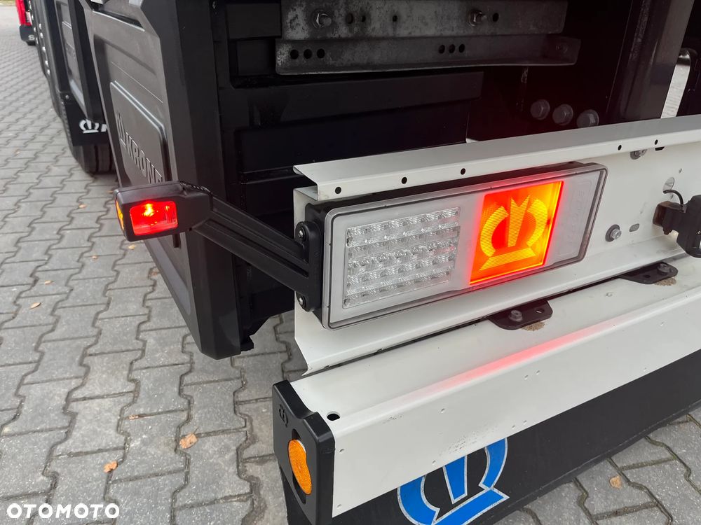 Krone FIRANKA//STANDARD//OŚ PODNOSZONA//2023//SUPER STAN - 20