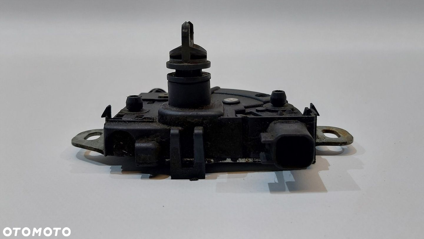 ZAMEK MASKI FORD FOCUS MK2 06R 3M51-16700-AB - 2