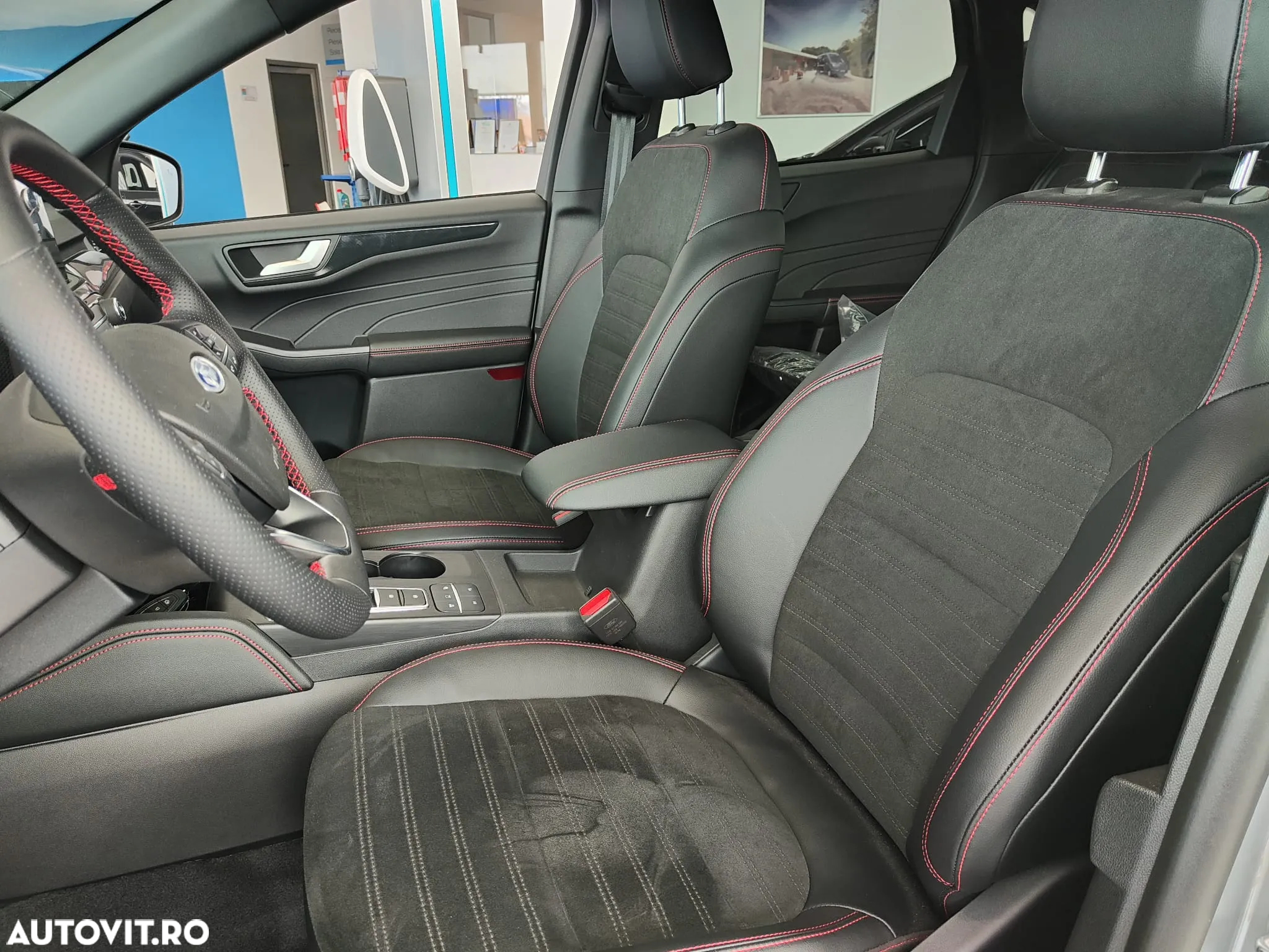 Ford Kuga 2.5 Duratec PHEV ST Line X - 8