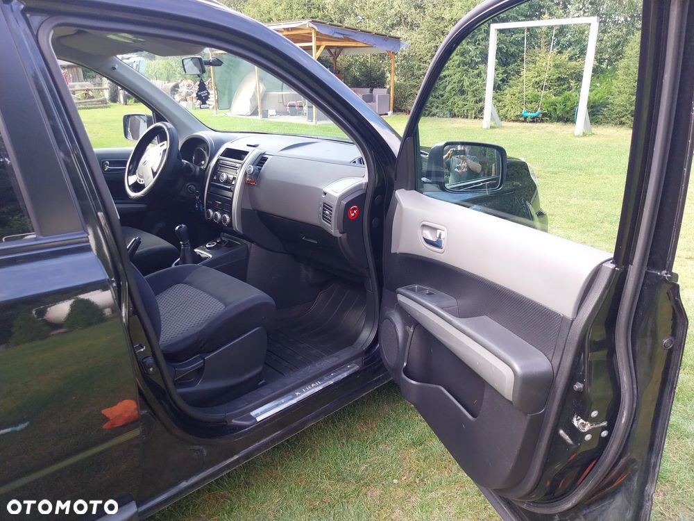 Nissan X-Trail 2.0 dCi LE - 10