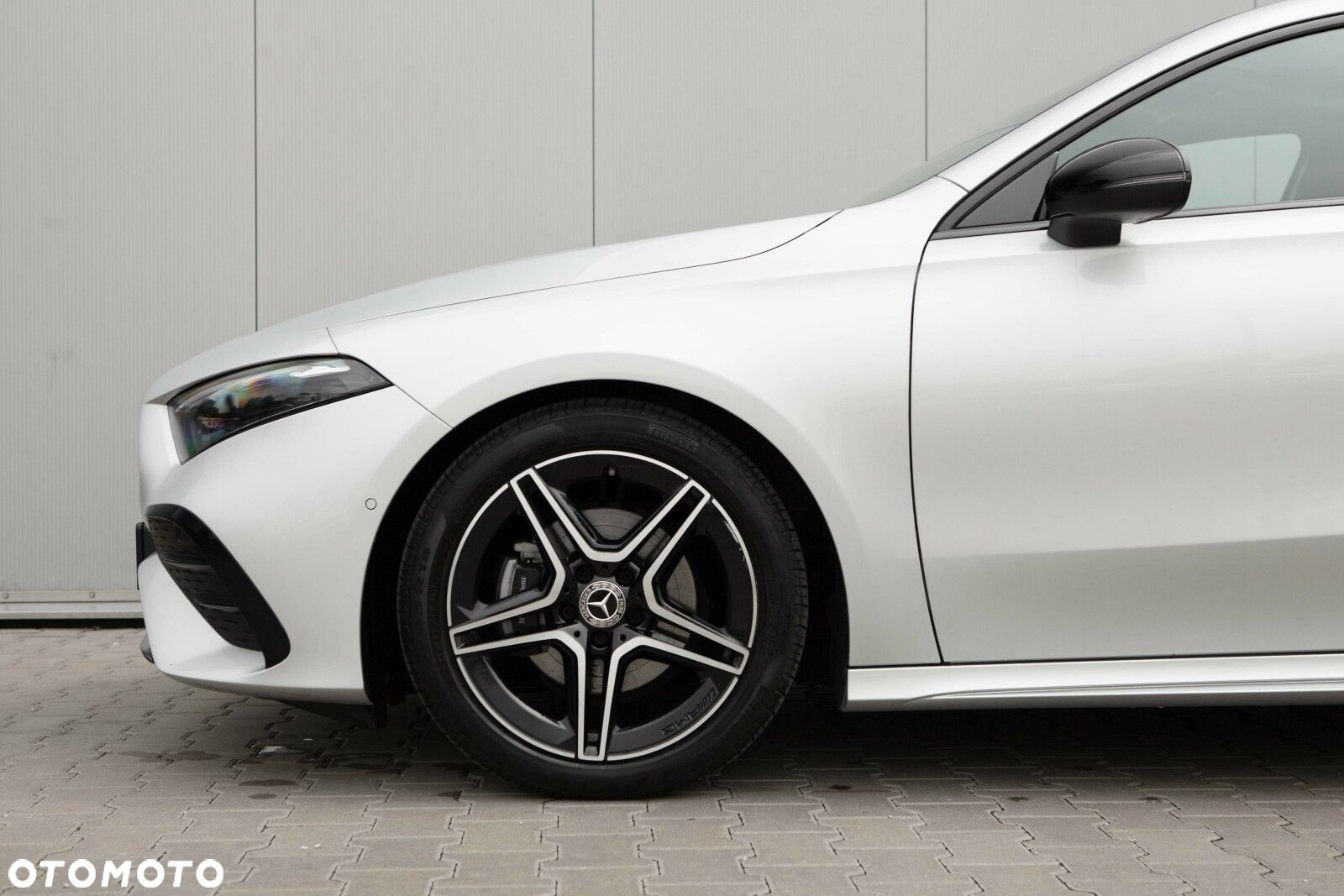 Mercedes-Benz Klasa A 200 AMG Line 7G-DCT - 9