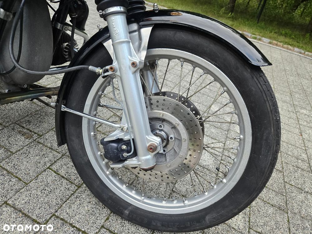 BMW R - 30