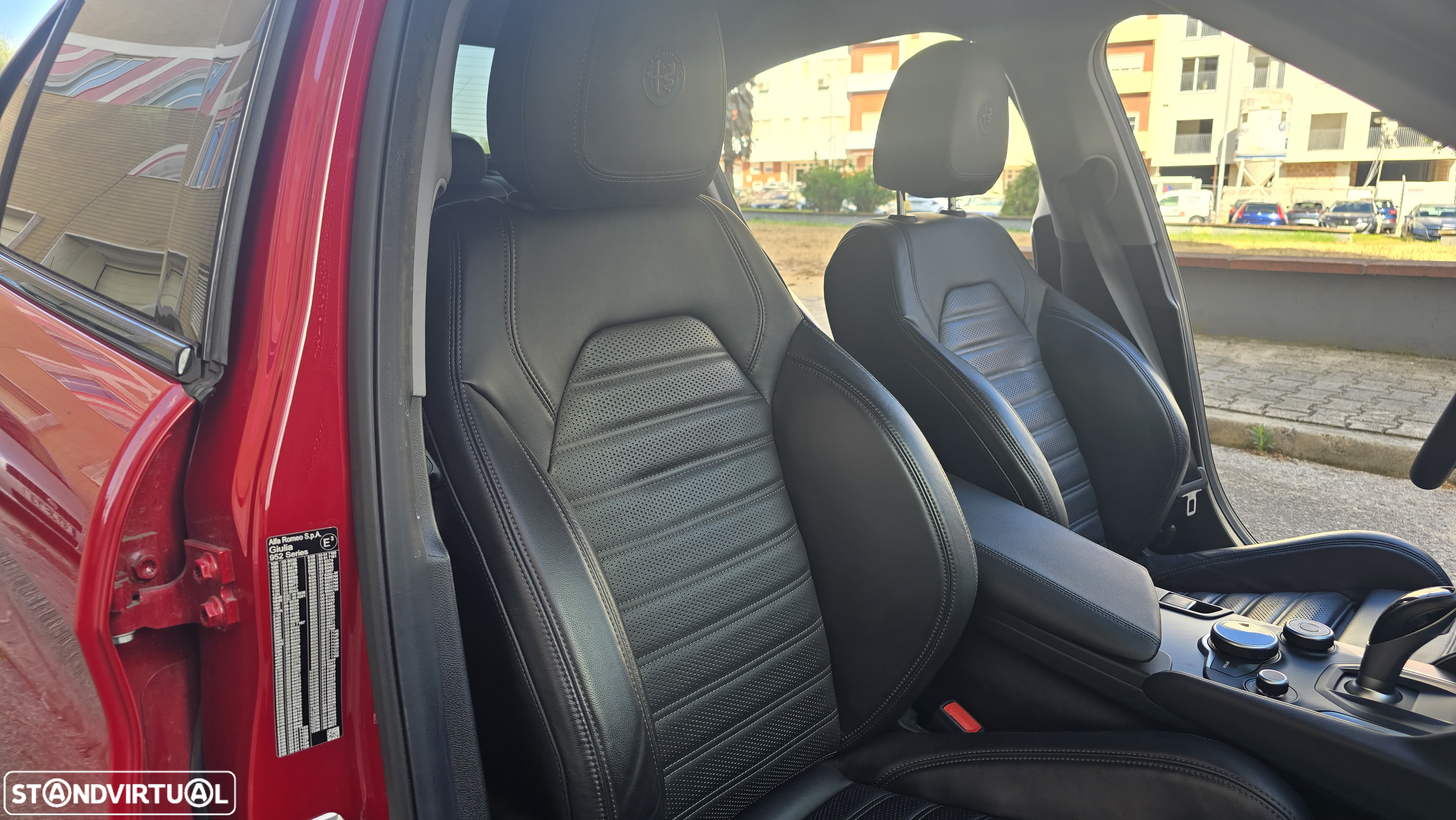 Alfa Romeo Giulia 2.2 D Veloce AT8 AWD - 21