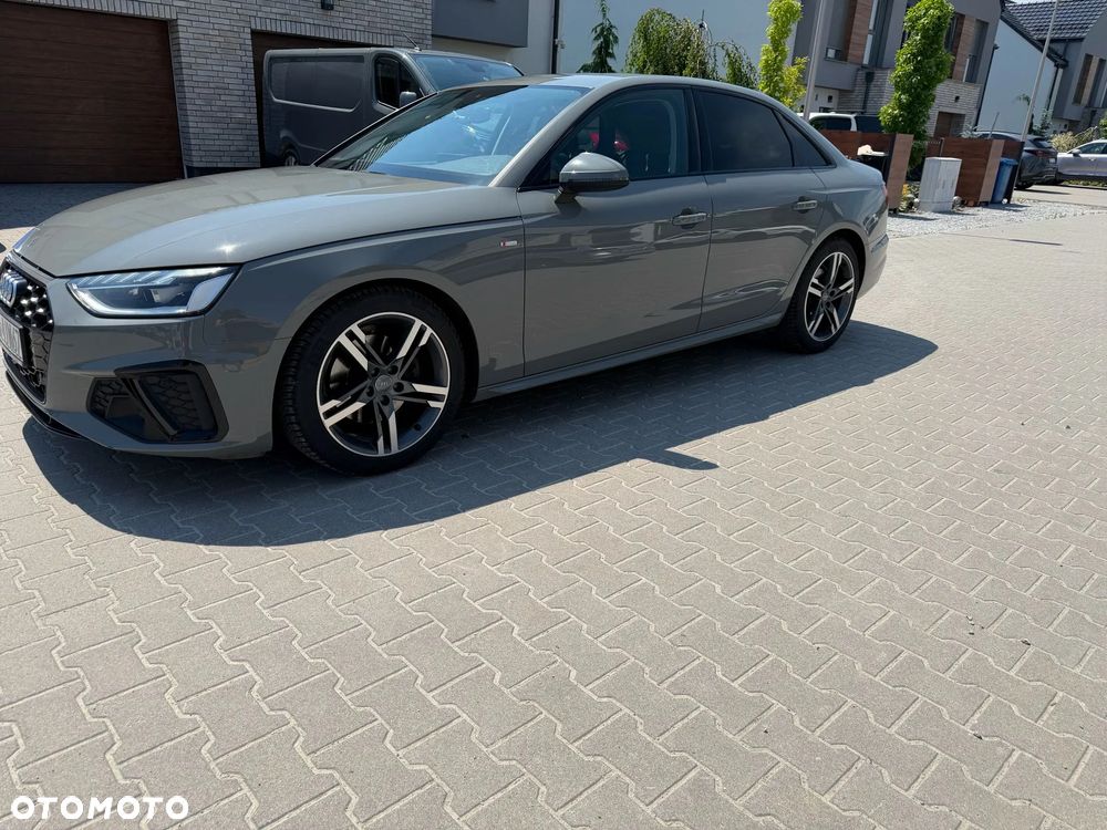 Audi A4 Limousine 35 TFSI Sport S tronic - 3