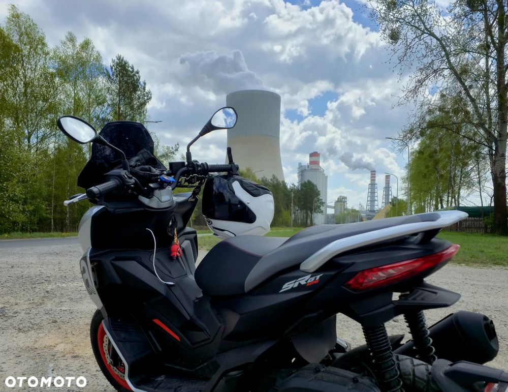 Aprilia SR - 1