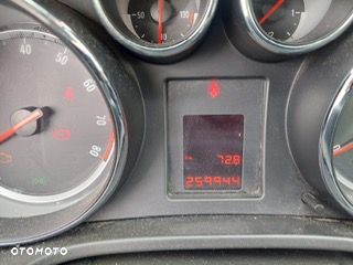 Opel Insignia 1.8 Cosmo - 9