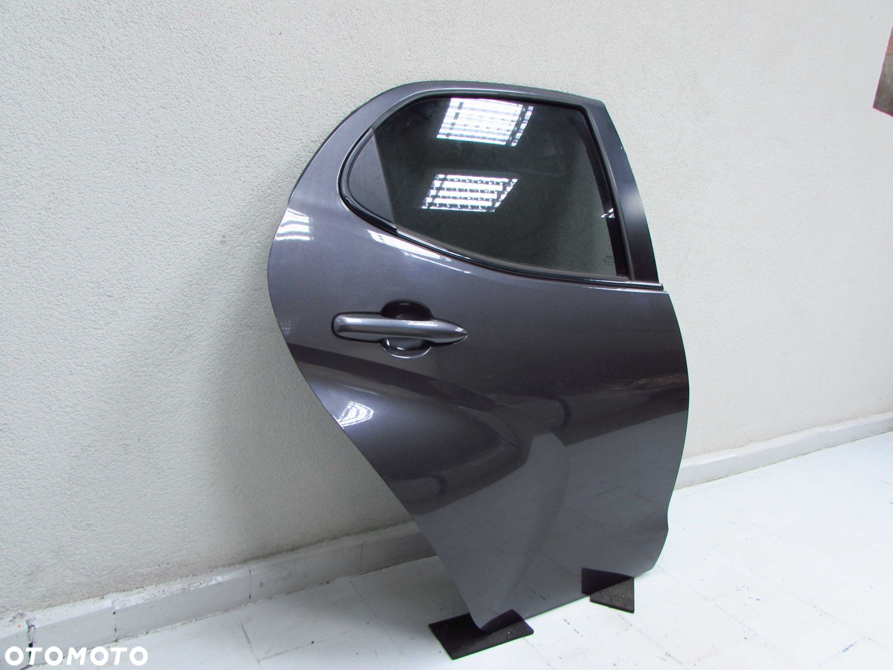 TOYOTA YARIS IV 20-24 DRZWI TYL PRAWE KPL DO ZALOZENIA POMORSKIE - 5