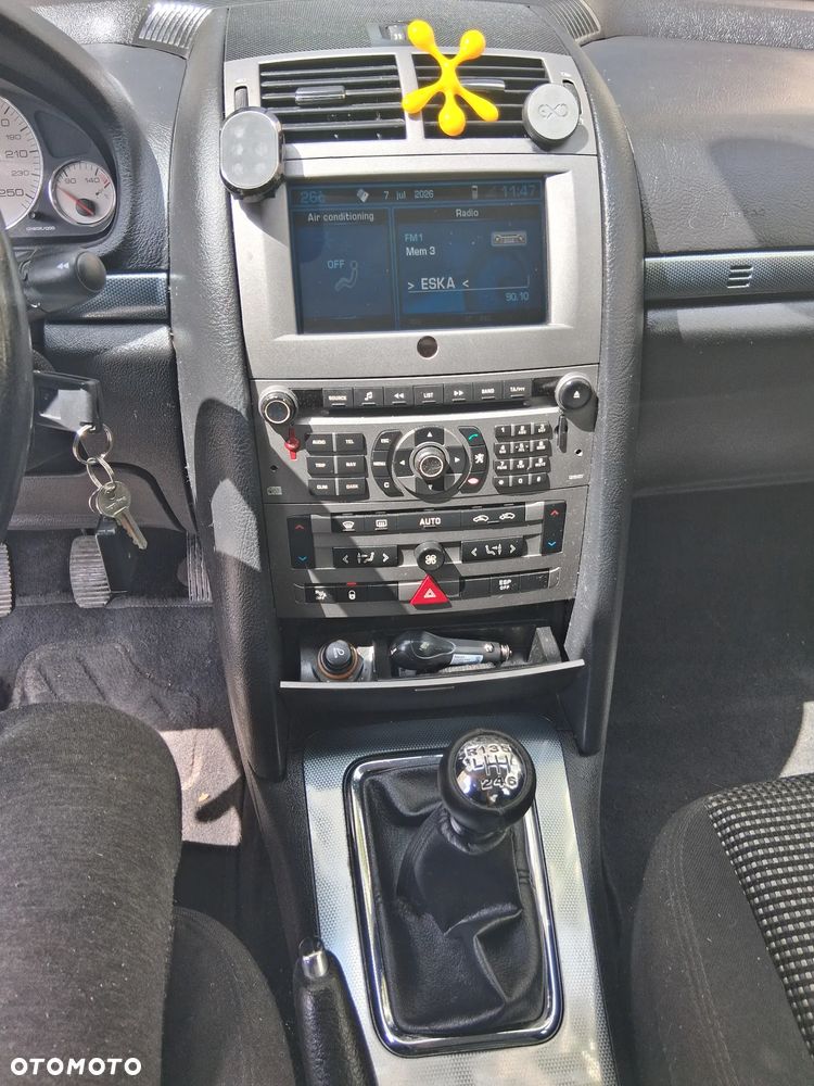 Peugeot 407 HDi 135 Premium - 8
