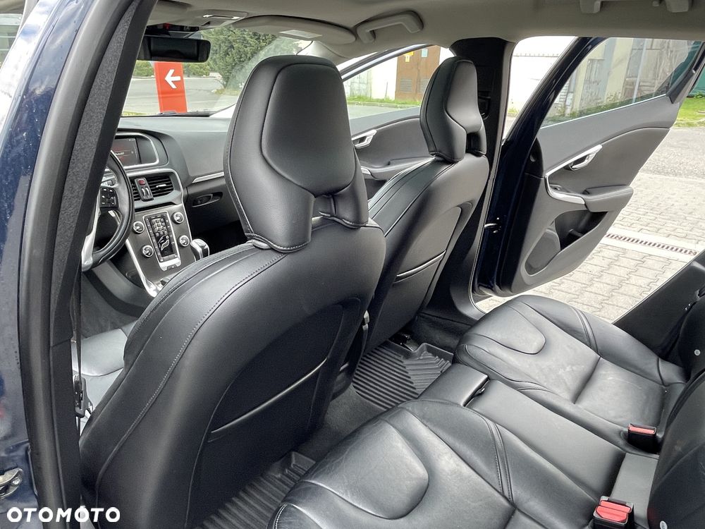Volvo V40 - 6