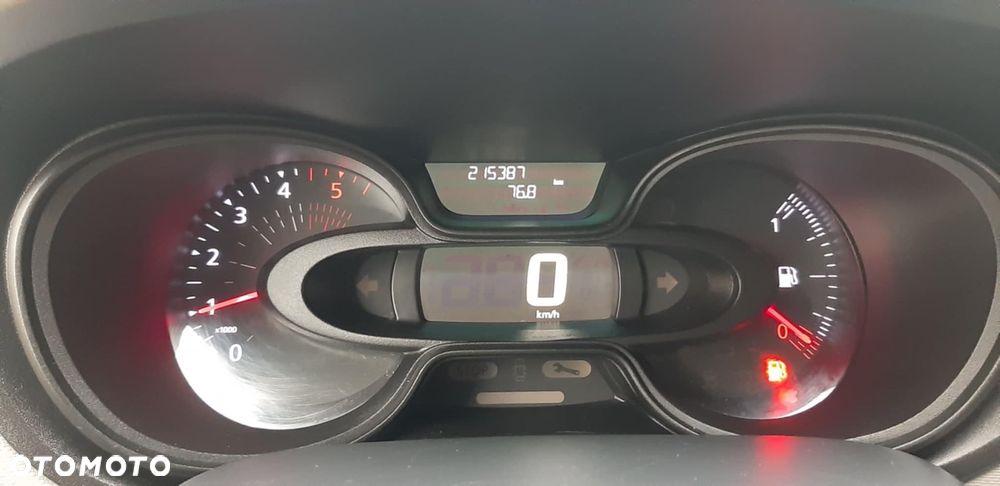 Renault Trafic - 15