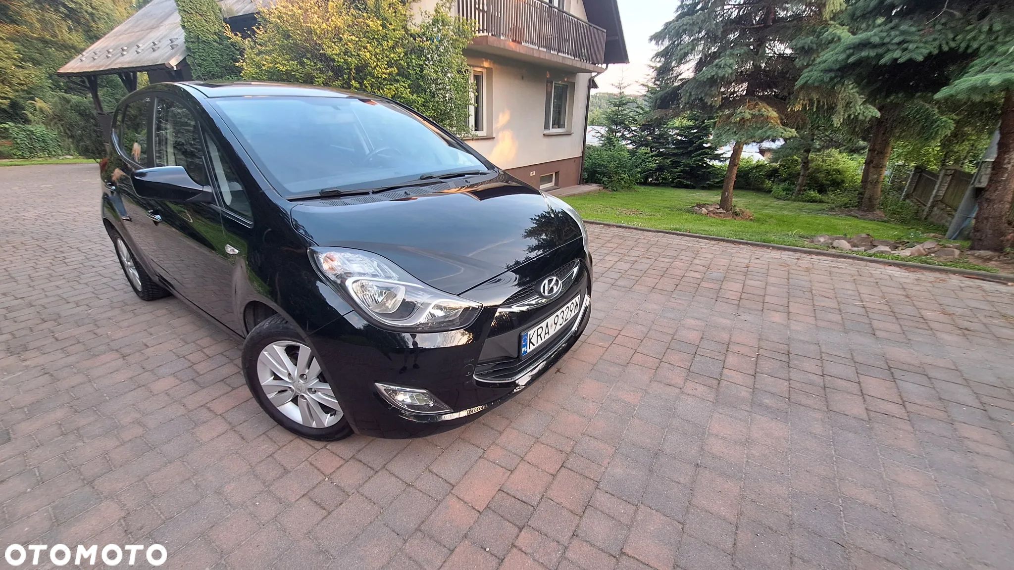 Hyundai ix20 1.4 Premium - 1