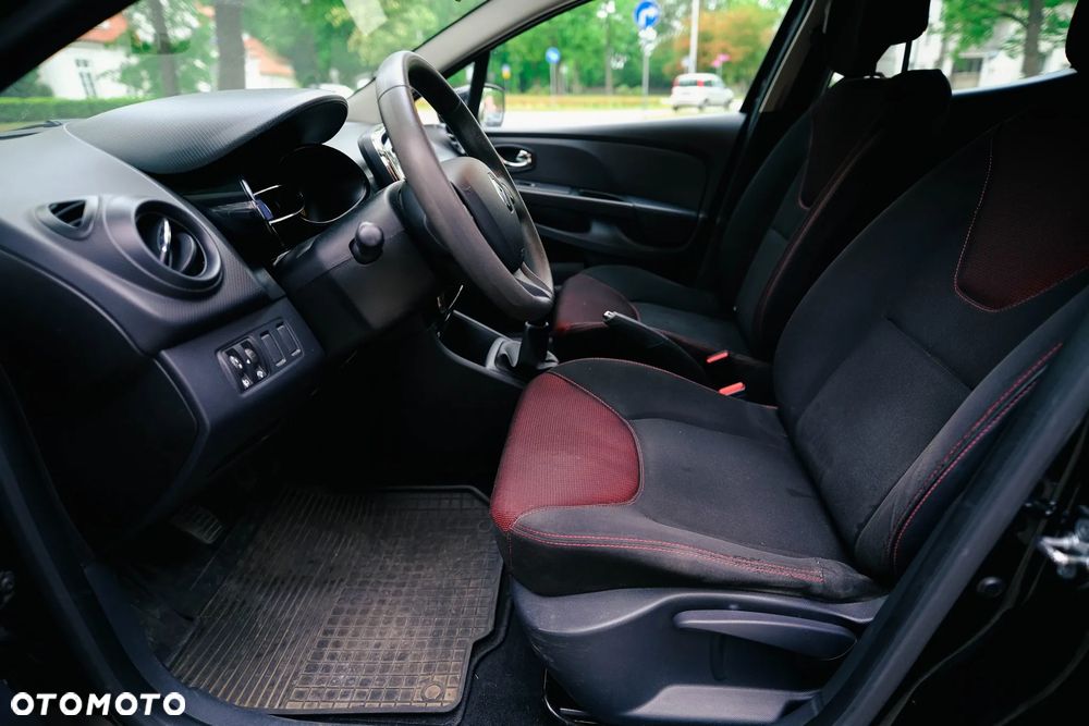 Renault Clio 1.2 16V Expression - 27